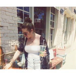 Meet your Posher, Ally